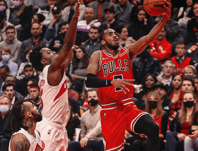 爵士力克猛龙，贝弗利送出助攻