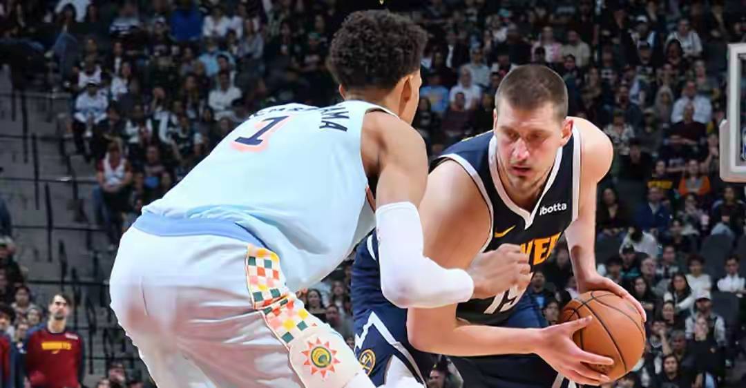 76人鏖战灰熊，伦纳德刷新纪录