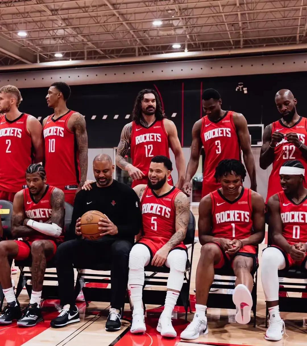 凯尔特人险胜火箭，保罗惊艳四座