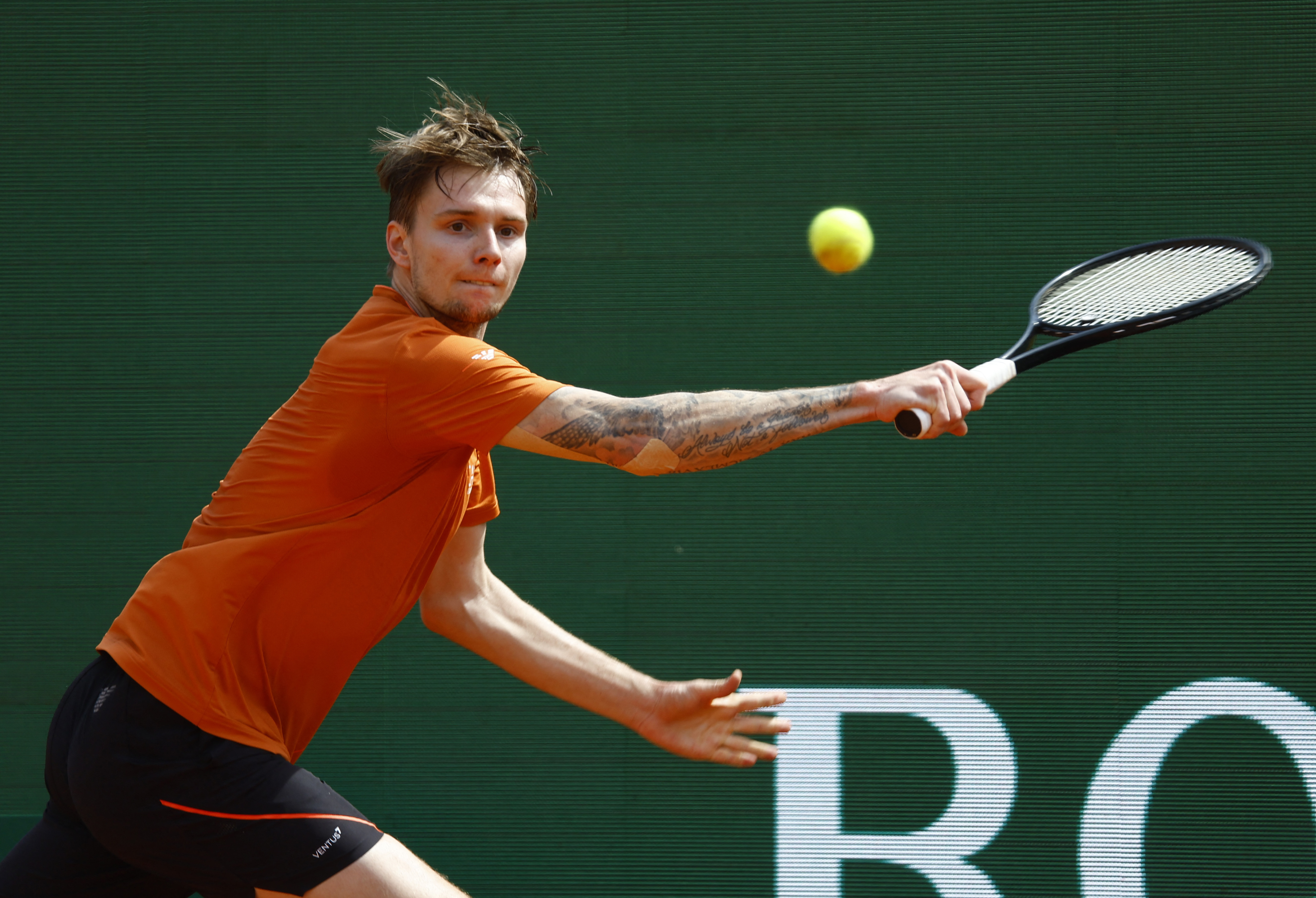 蒙特卡洛大师赛轻取联合杯,兹维列夫点燃赛场 蒙特卡洛大师赛轻取联合杯,兹维列夫点燃赛场