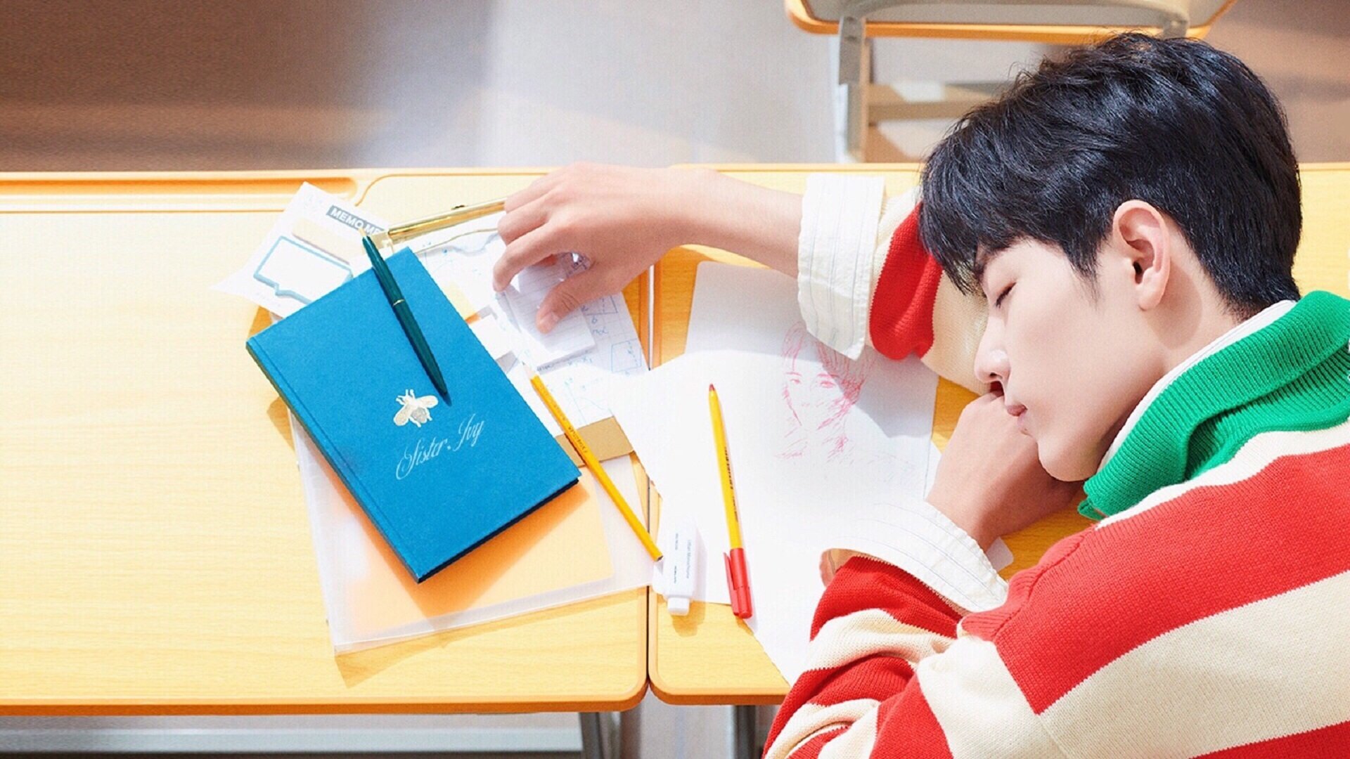 刹车点上的探戈,当足球精灵在引擎咆哮中接管比赛