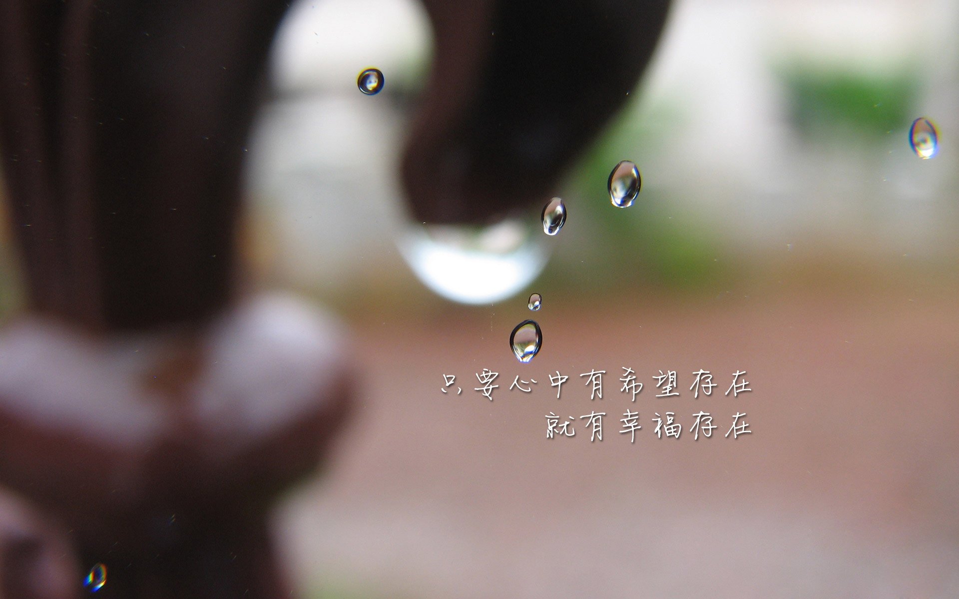 38秒逆转宿命！欧文三分雨击溃猛龙，湖人绝境晋级背后的关键先生